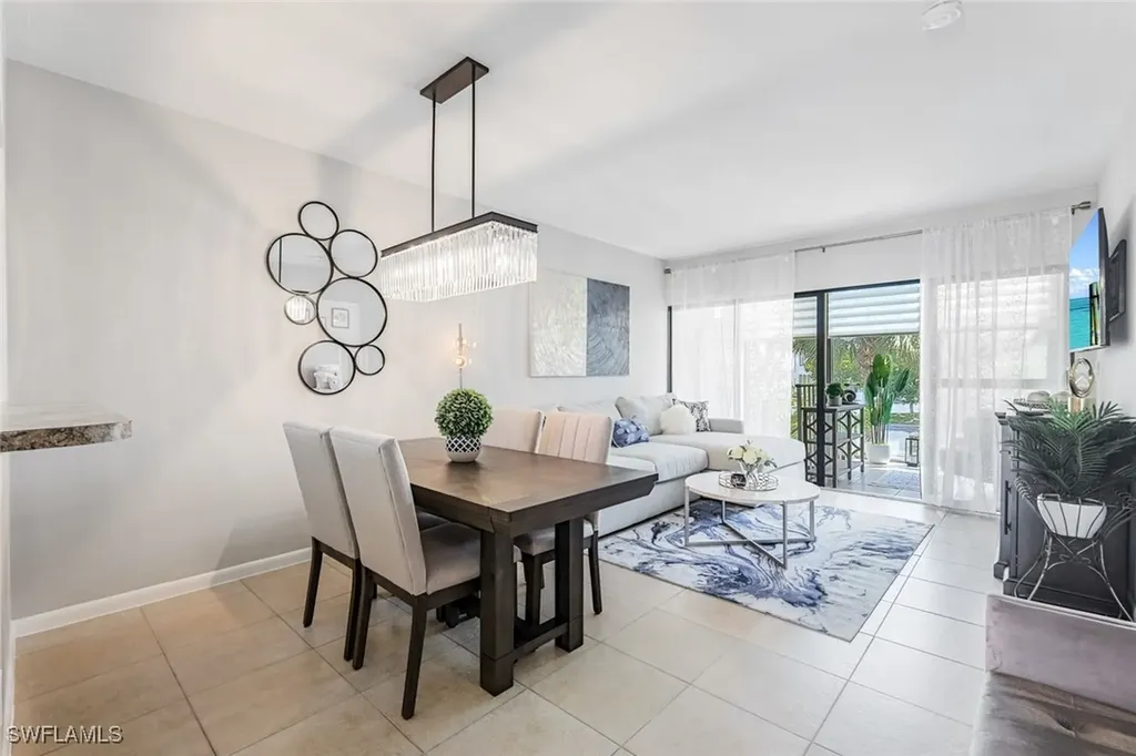 807 River Point Drive Naples FL 34102