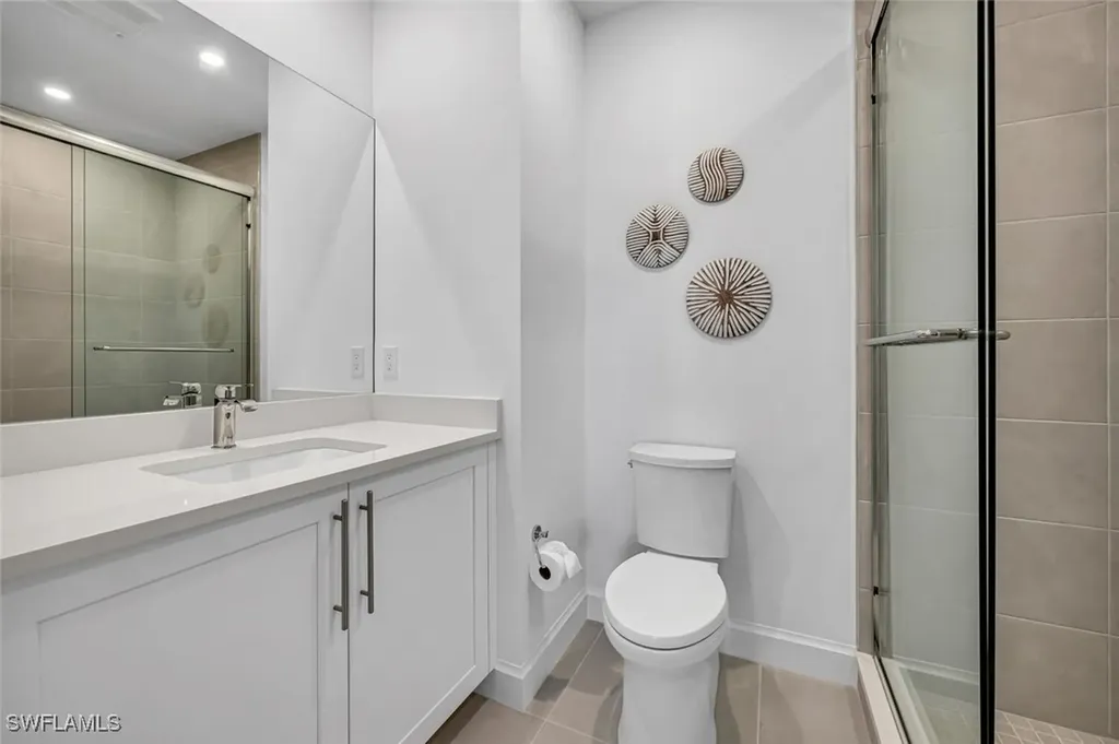 1125 Central Avenue Naples FL 34102