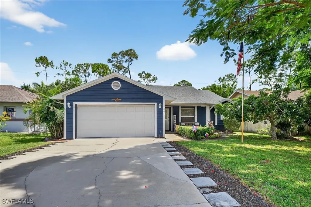 6005 Hollow Drive Naples FL 34112