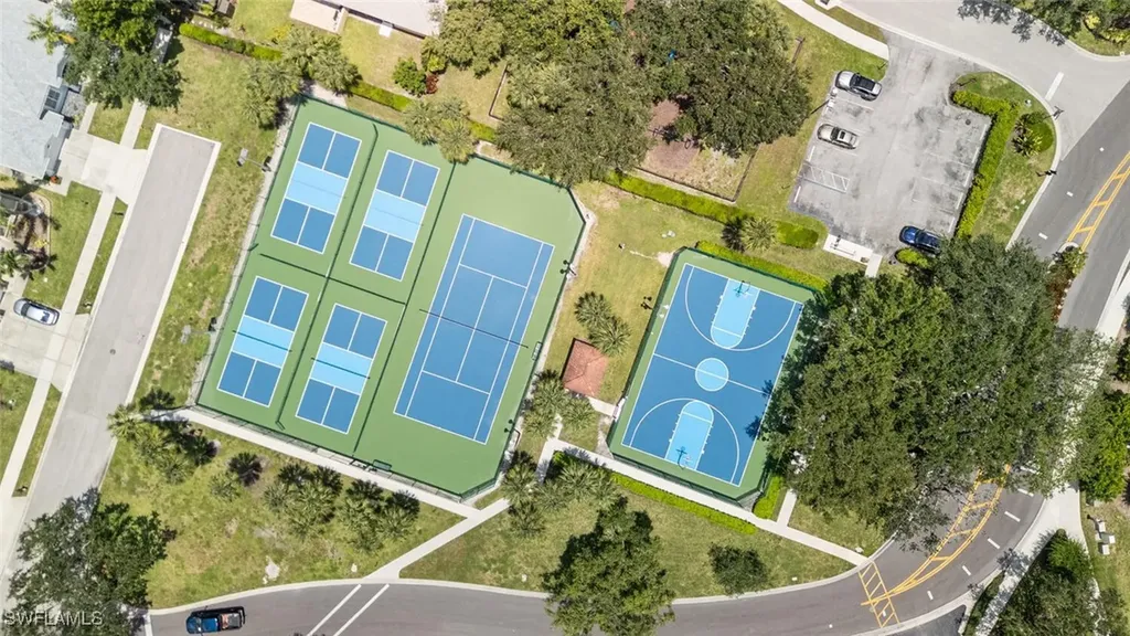 109 Burnt Pine Drive Naples FL 34119
