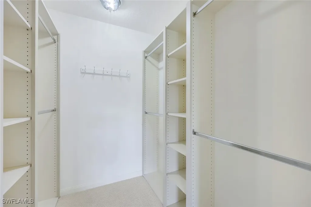 3556 El Verdado Court Naples FL 34109
