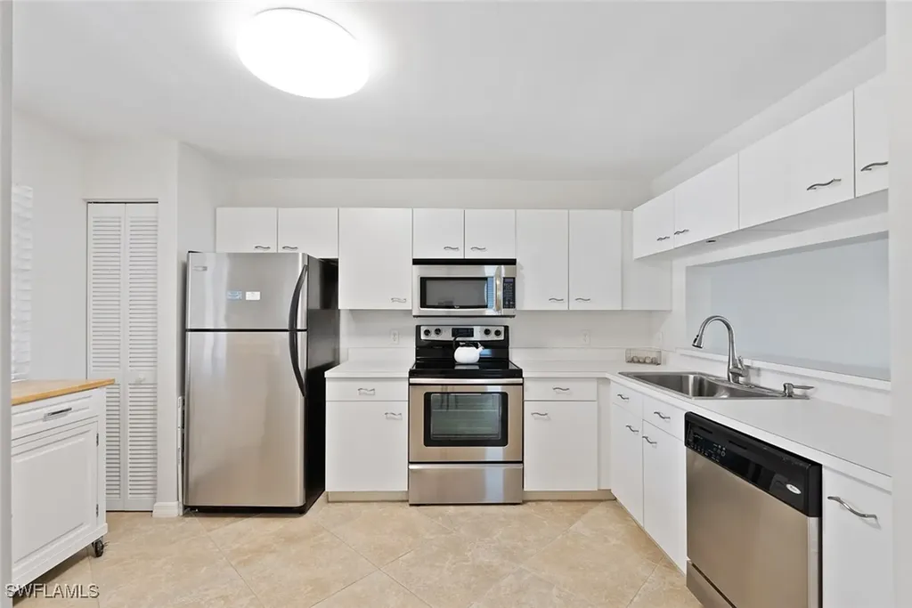 7712 Jewel Lane Naples FL 34109