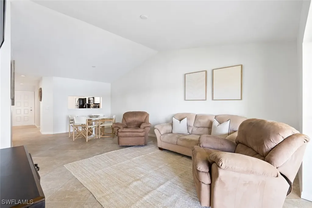 7712 Jewel Lane Naples FL 34109