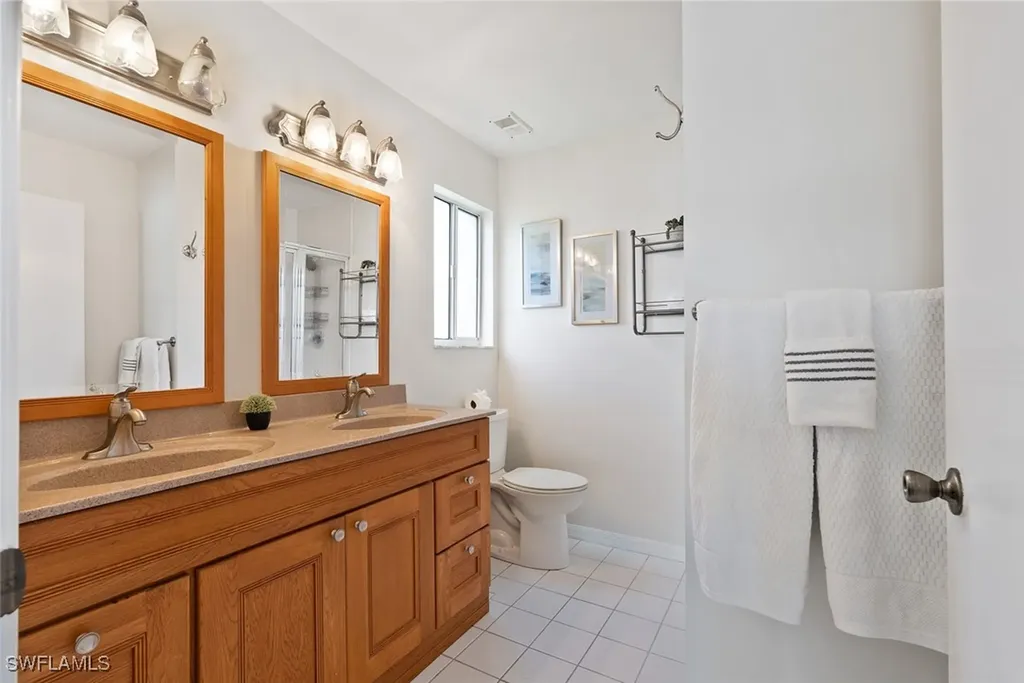 7712 Jewel Lane Naples FL 34109