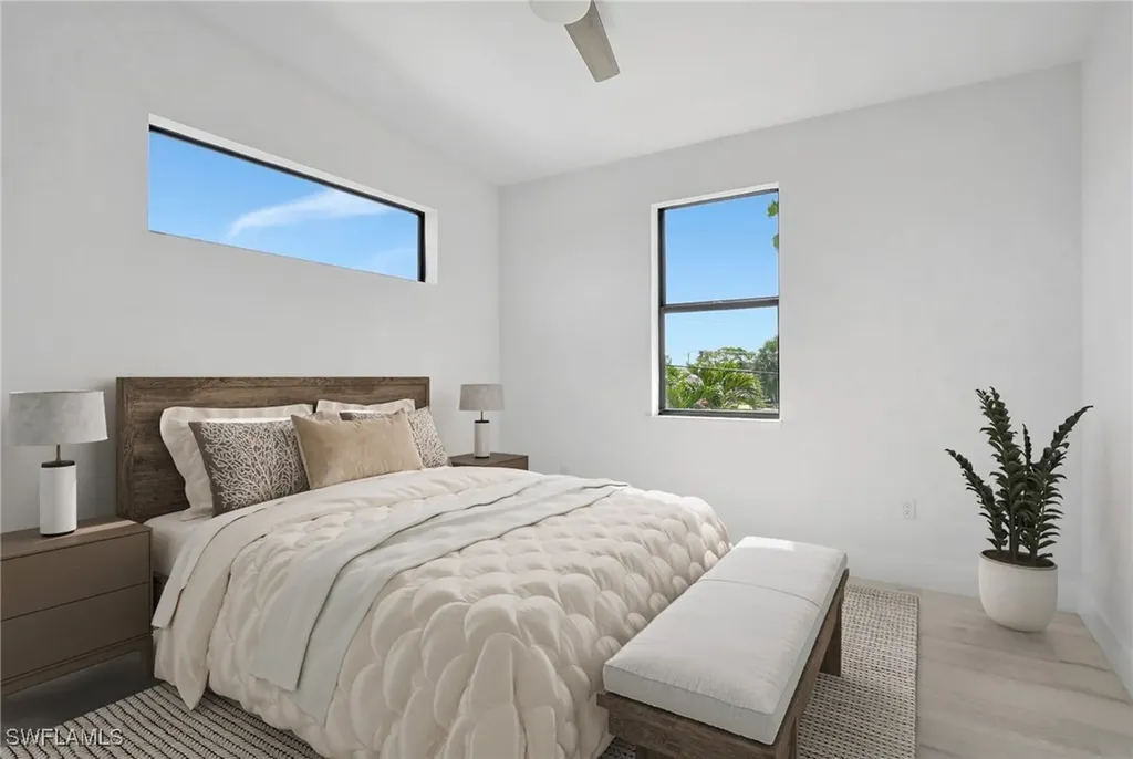 596 97th Avenue N Naples FL 34108