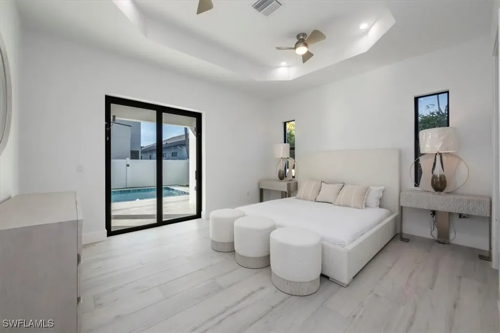 596 97th Avenue N Naples FL 34108