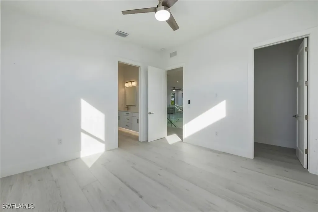 596 97th Avenue N Naples FL 34108