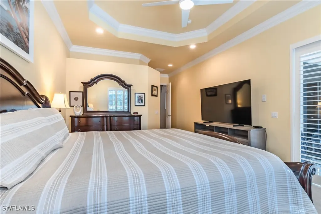 16144 Parque Lane Naples FL 34110