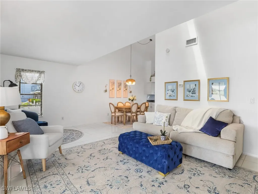 621 SW 3rd Court Cape Coral FL 33991