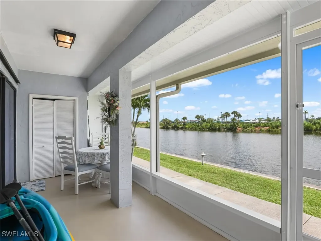 621 SW 3rd Court Cape Coral FL 33991