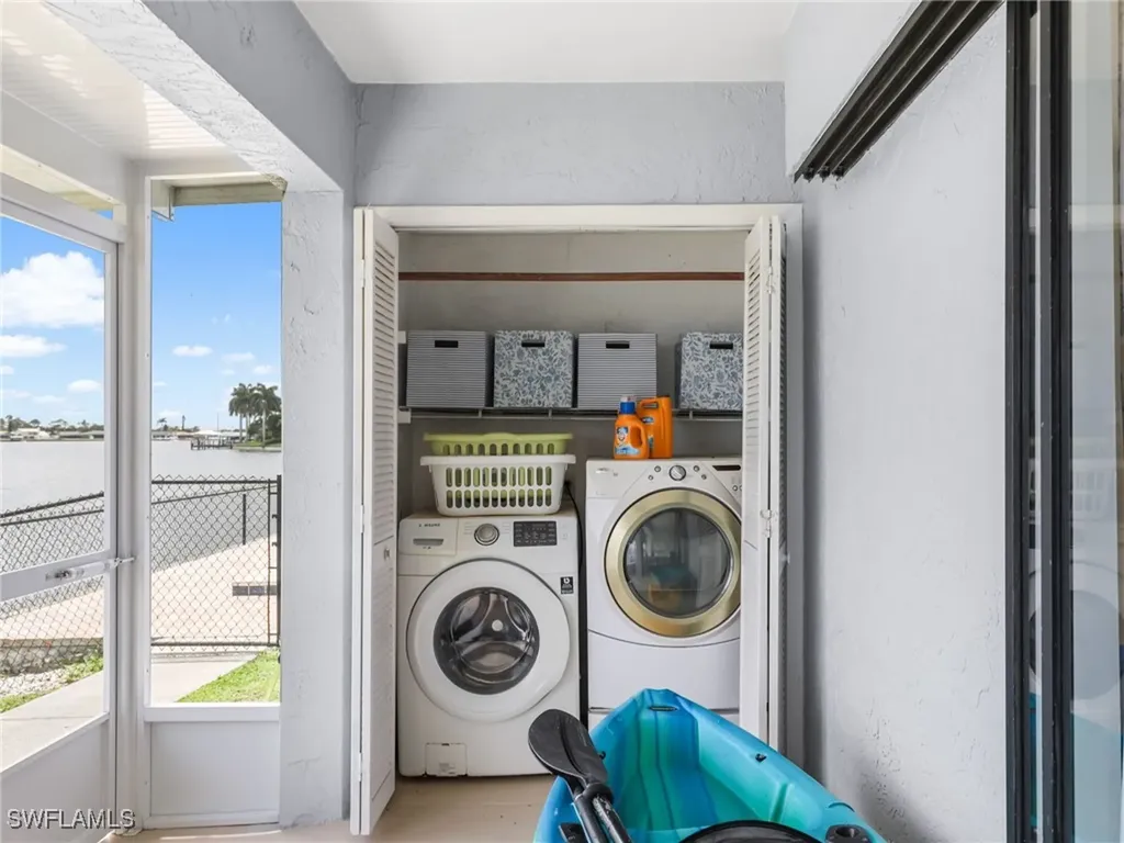 621 SW 3rd Court Cape Coral FL 33991