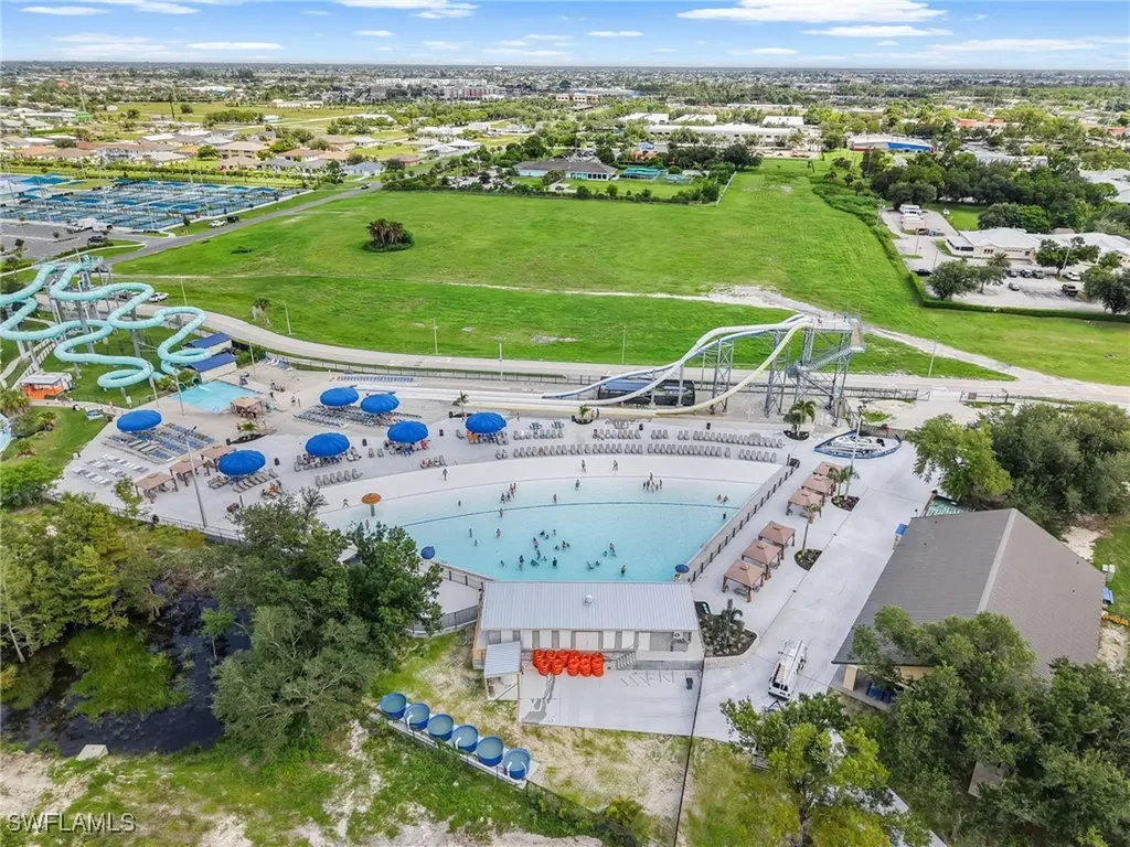 621 SW 3rd Court Cape Coral FL 33991