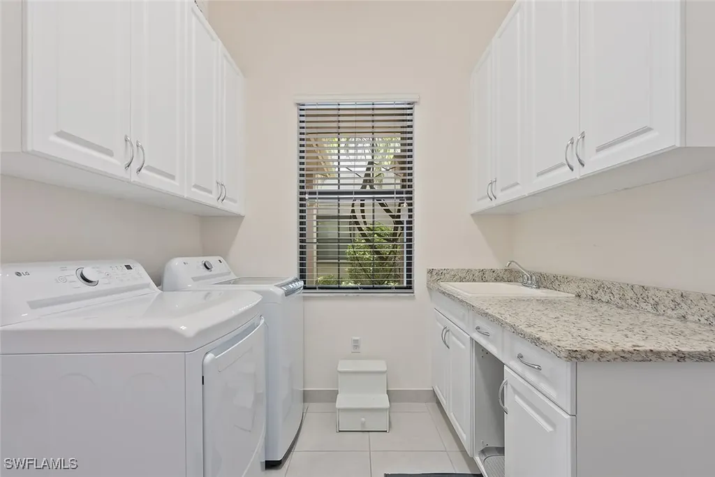 13750 Callisto Avenue Naples FL 34109
