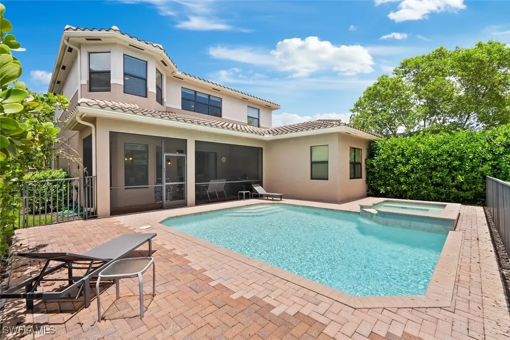 13750 Callisto Avenue Naples FL 34109