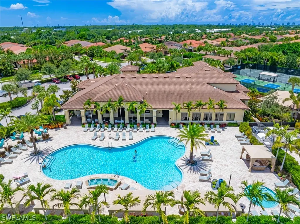 13750 Callisto Avenue Naples FL 34109