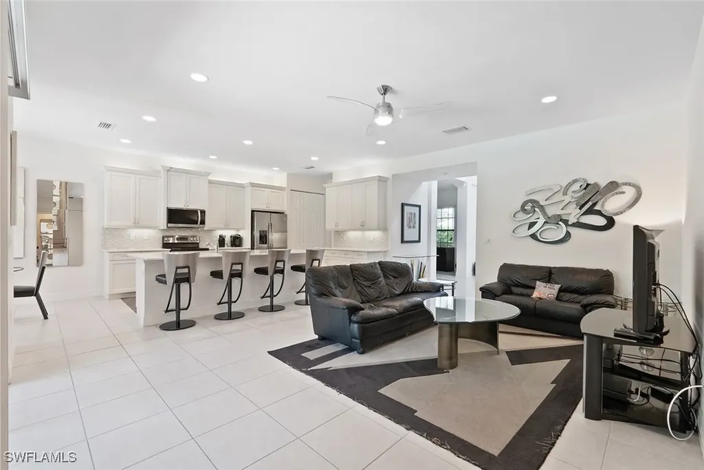 13750 Callisto Avenue Naples FL 34109