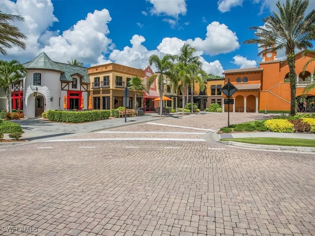 9071 Albion Lane N Naples FL 34113