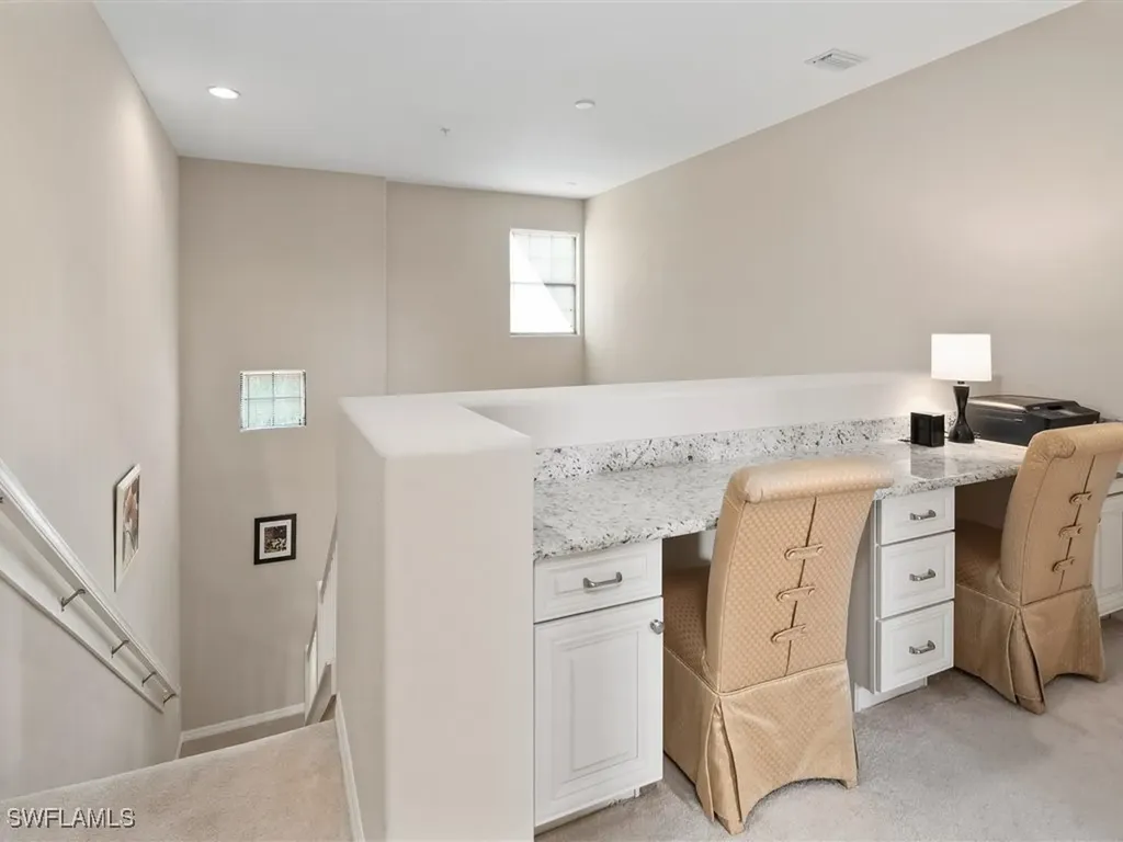 9071 Albion Lane N Naples FL 34113
