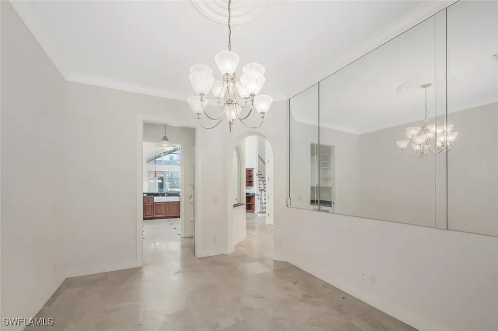 5072 Kensington High Street Naples FL 34105