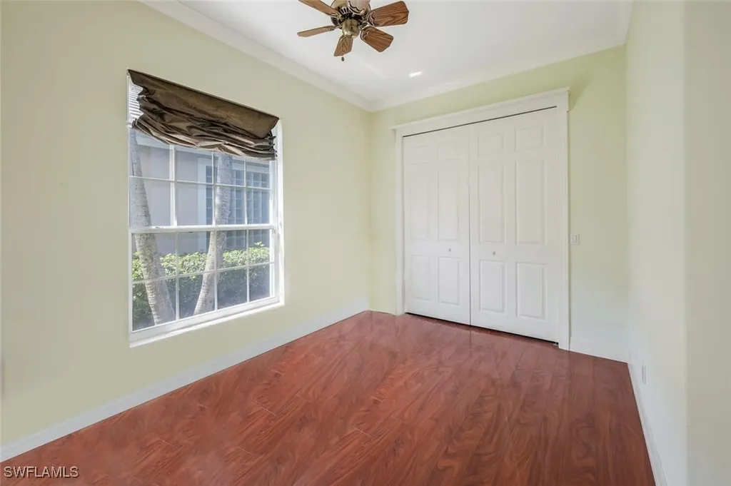 5072 Kensington High Street Naples FL 34105