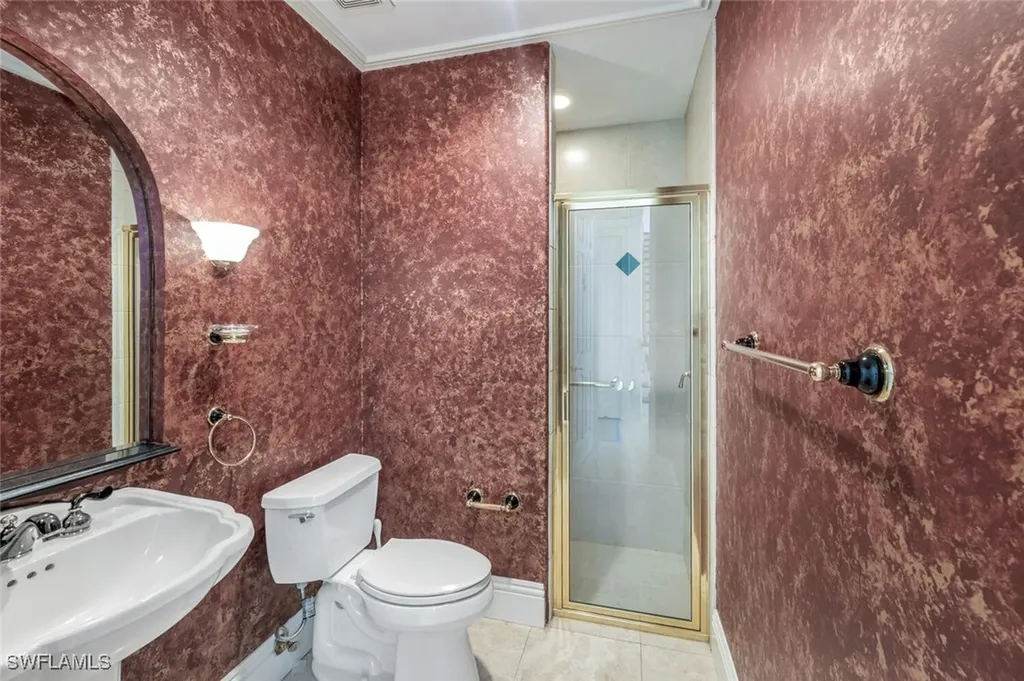 5072 Kensington High Street Naples FL 34105