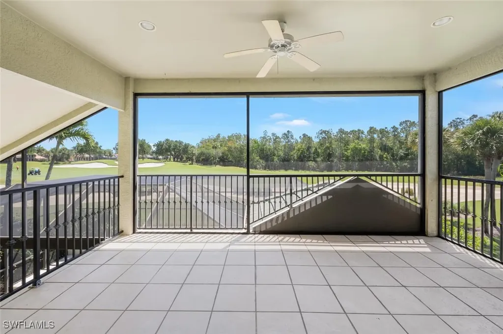 5072 Kensington High Street Naples FL 34105