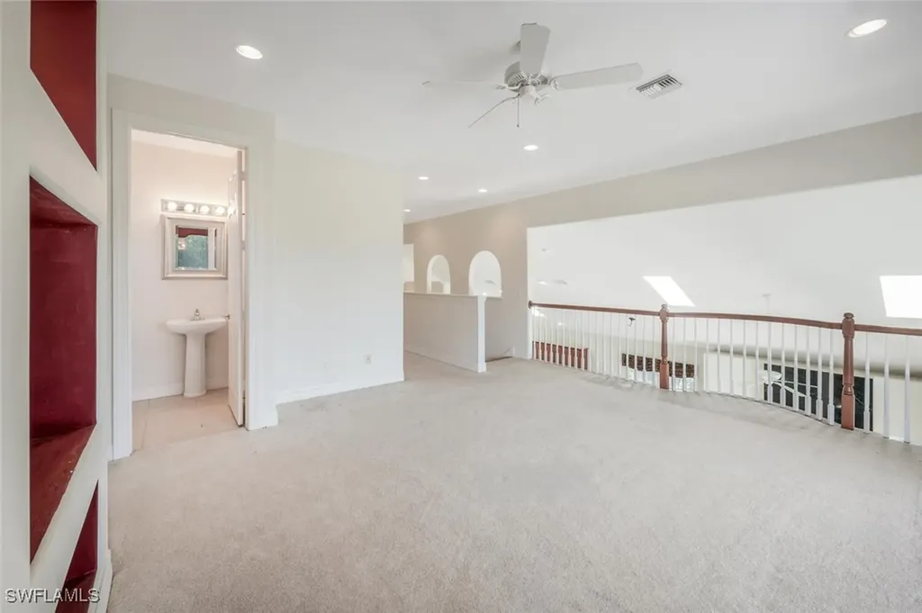 5072 Kensington High Street Naples FL 34105