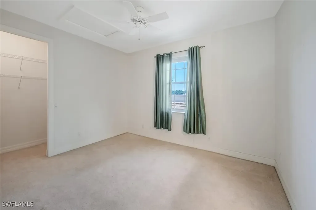 5072 Kensington High Street Naples FL 34105