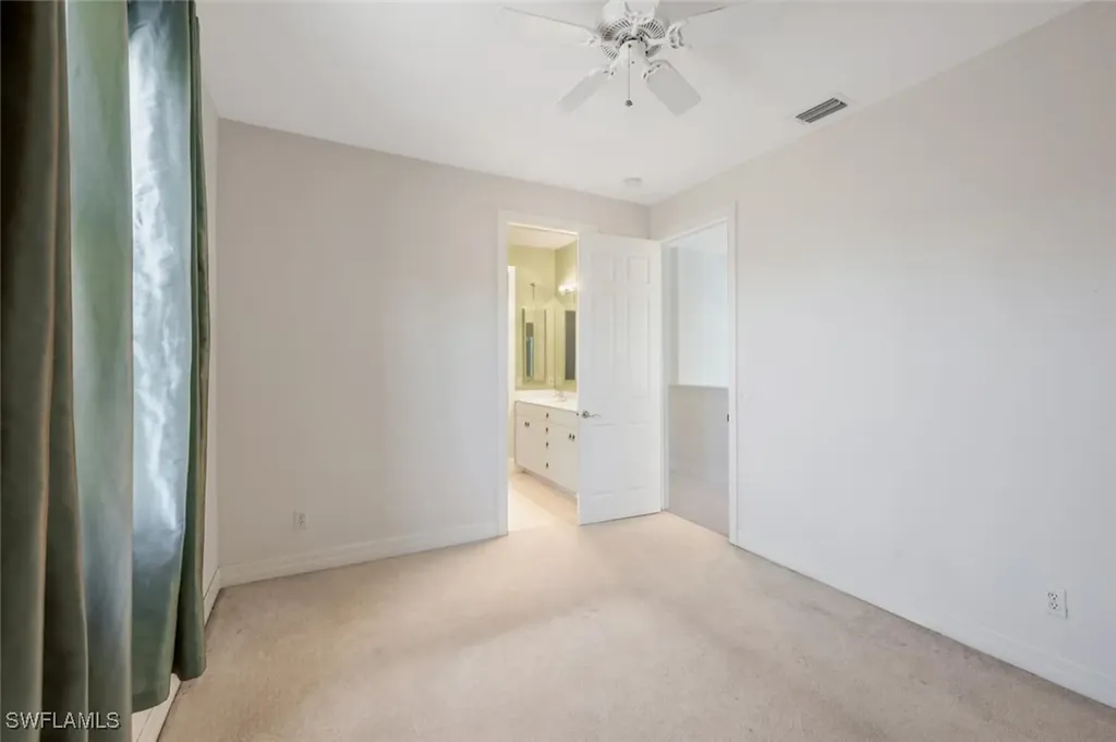 5072 Kensington High Street Naples FL 34105