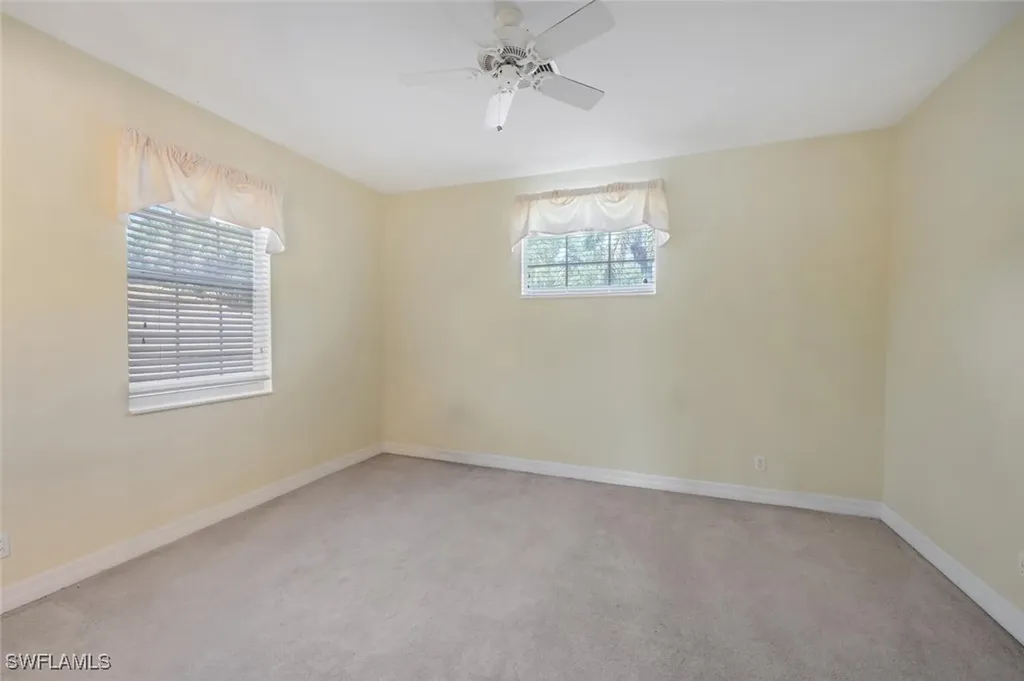 5072 Kensington High Street Naples FL 34105