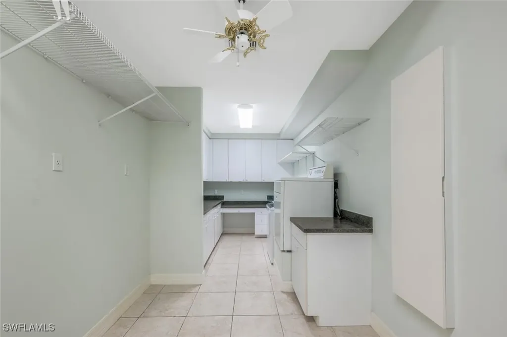 5072 Kensington High Street Naples FL 34105