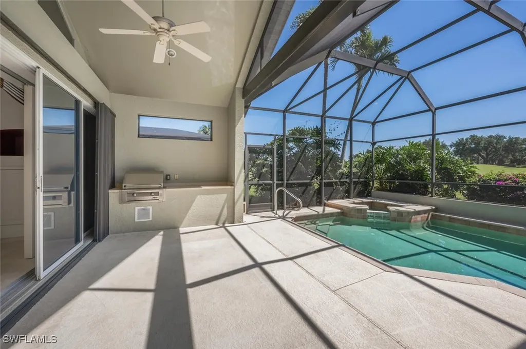 5072 Kensington High Street Naples FL 34105