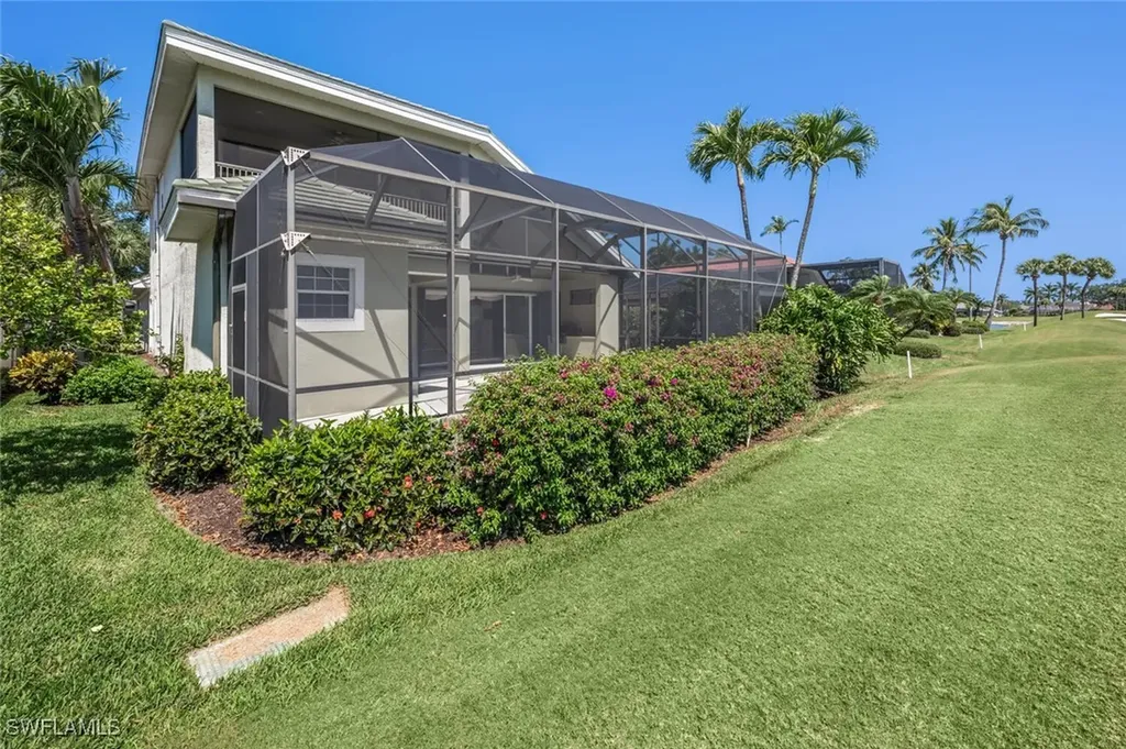 5072 Kensington High Street Naples FL 34105