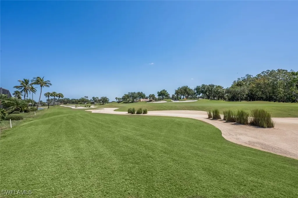 5072 Kensington High Street Naples FL 34105