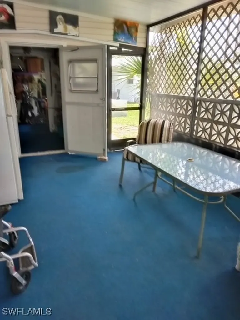 519 Riviera Boulevard E Naples FL 34112