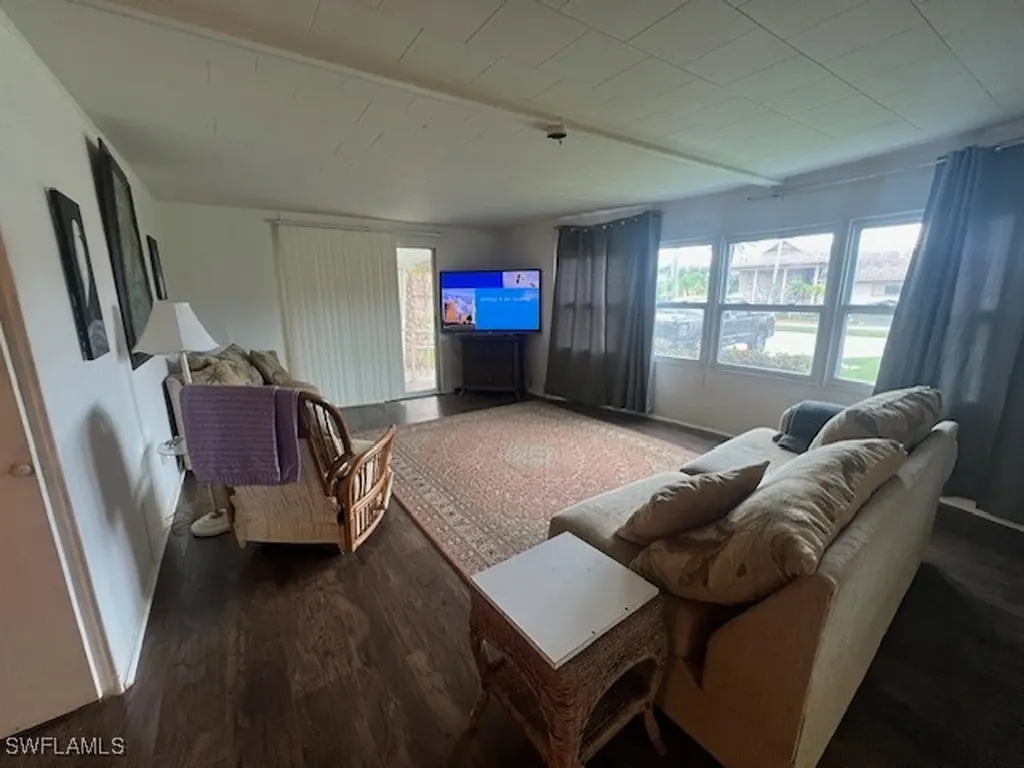 519 Riviera Boulevard E Naples FL 34112