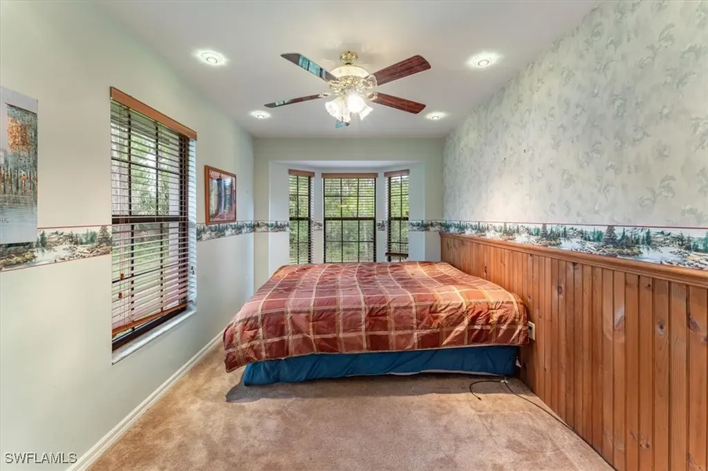 2905 10th Avenue SE Naples FL 34117