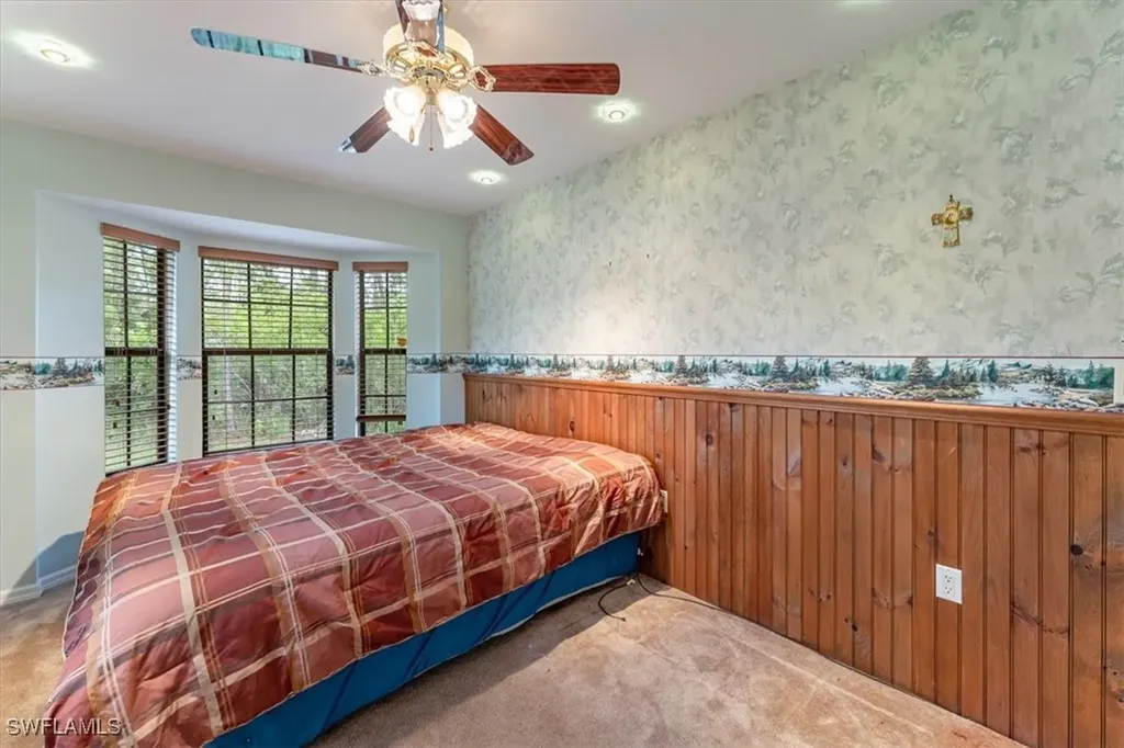 2905 10th Avenue SE Naples FL 34117