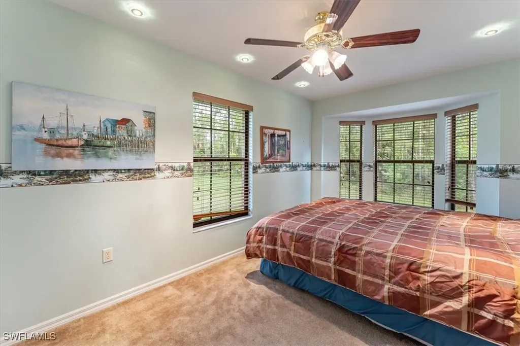 2905 10th Avenue SE Naples FL 34117