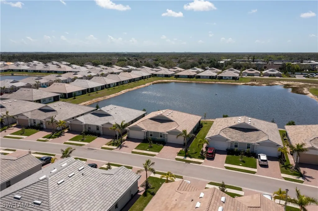 1241 Enbrook Loop Naples FL 34114