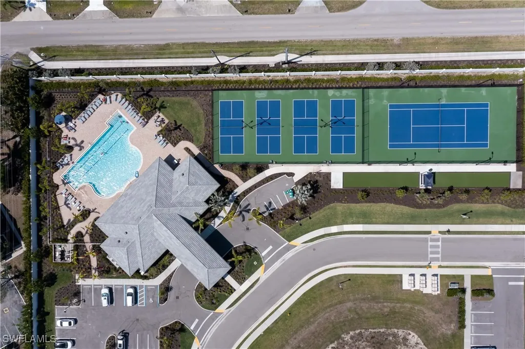 1241 Enbrook Loop Naples FL 34114