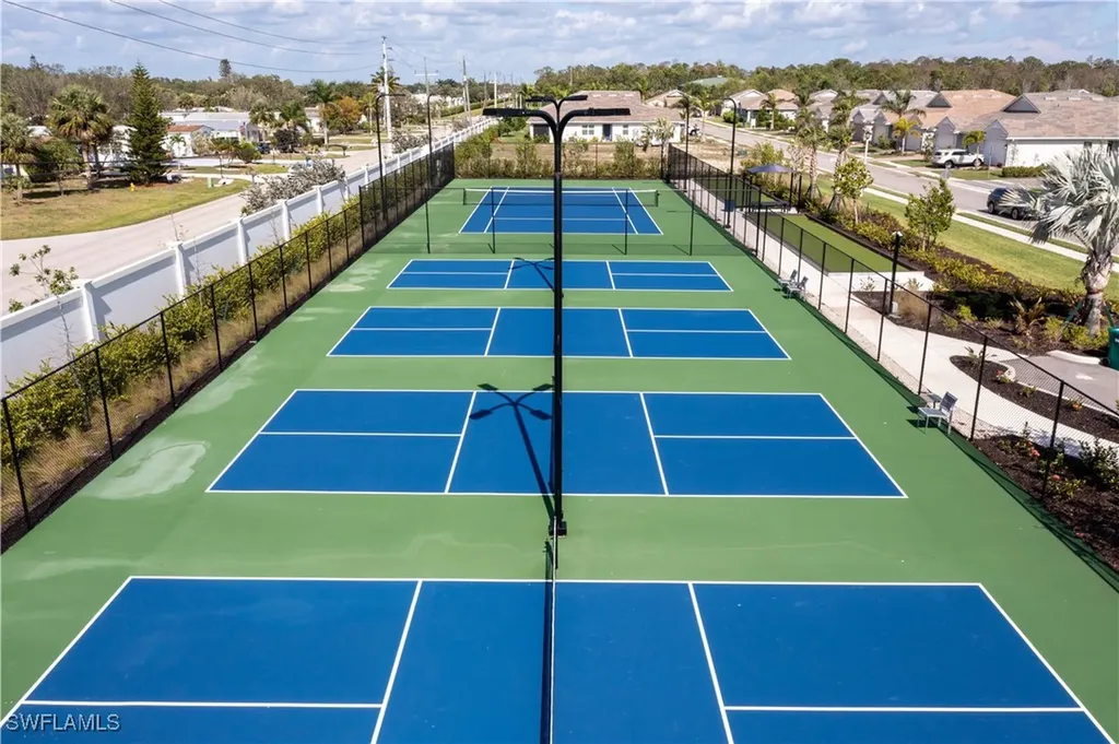 1241 Enbrook Loop Naples FL 34114