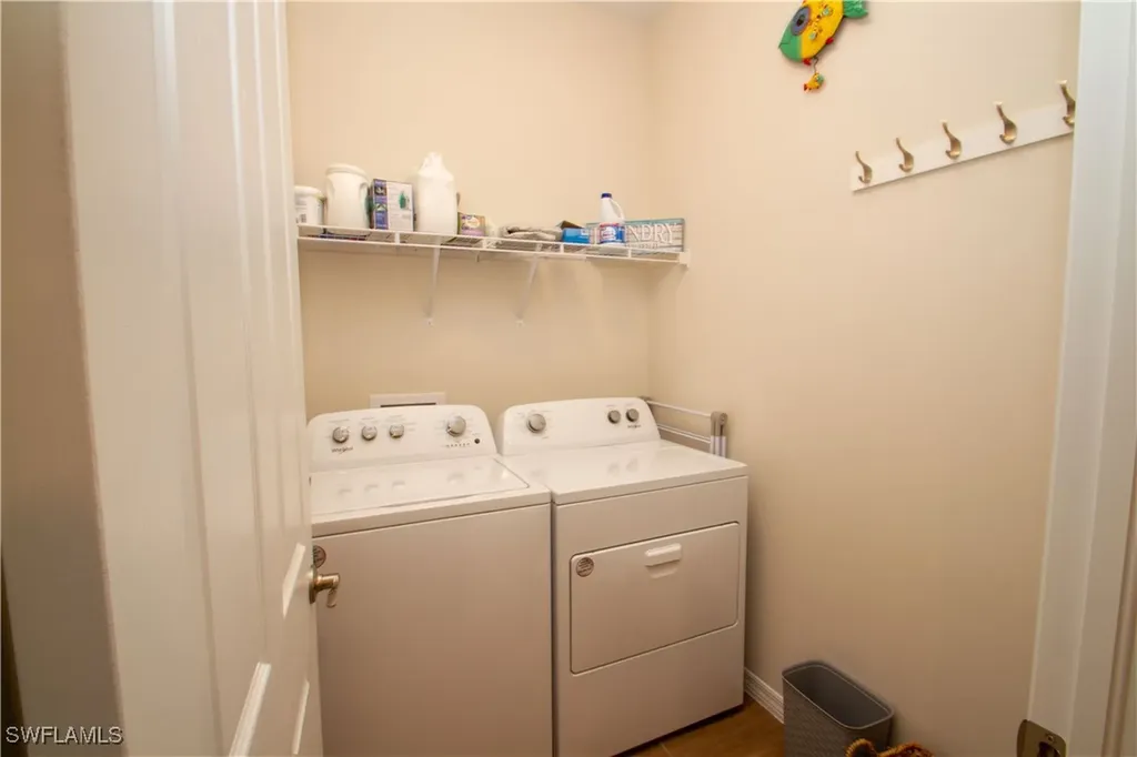 1241 Enbrook Loop Naples FL 34114