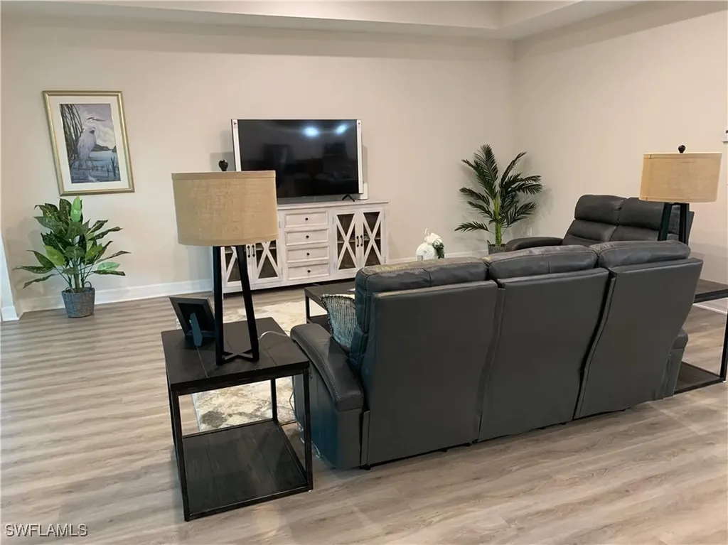 208 Indies Drive E Naples FL 34114