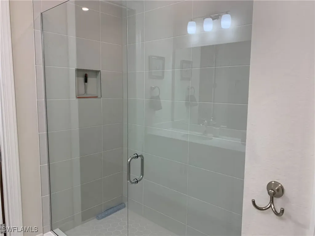 208 Indies Drive E Naples FL 34114