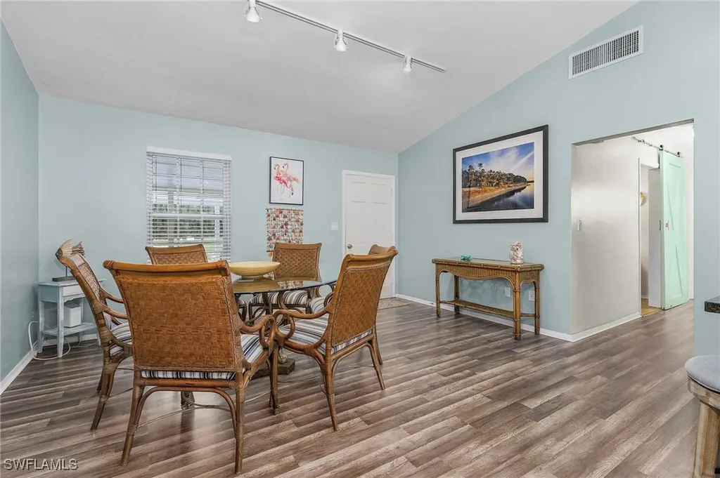 1281 10th Street N Naples FL 34102