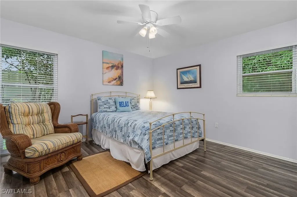 1281 10th Street N Naples FL 34102