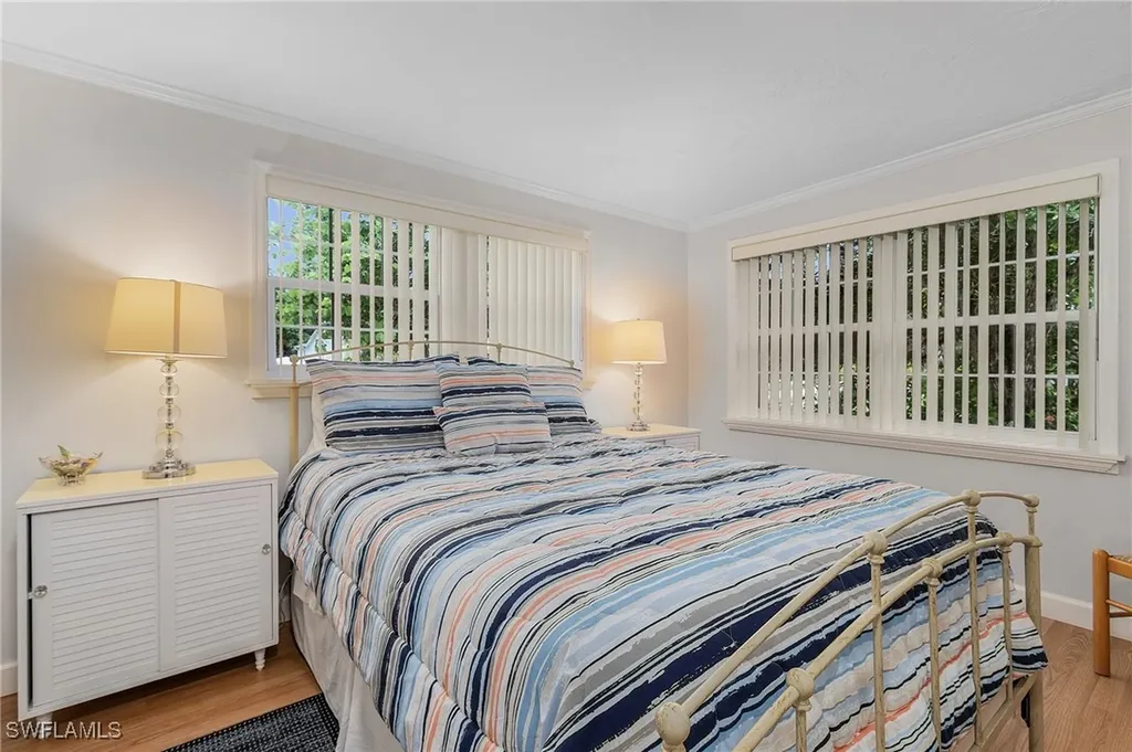 1281 10th Street N Naples FL 34102