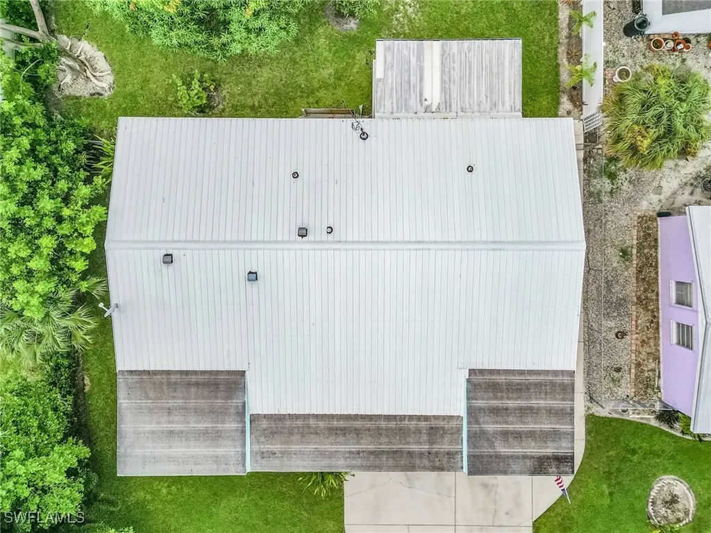 1281 10th Street N Naples FL 34102