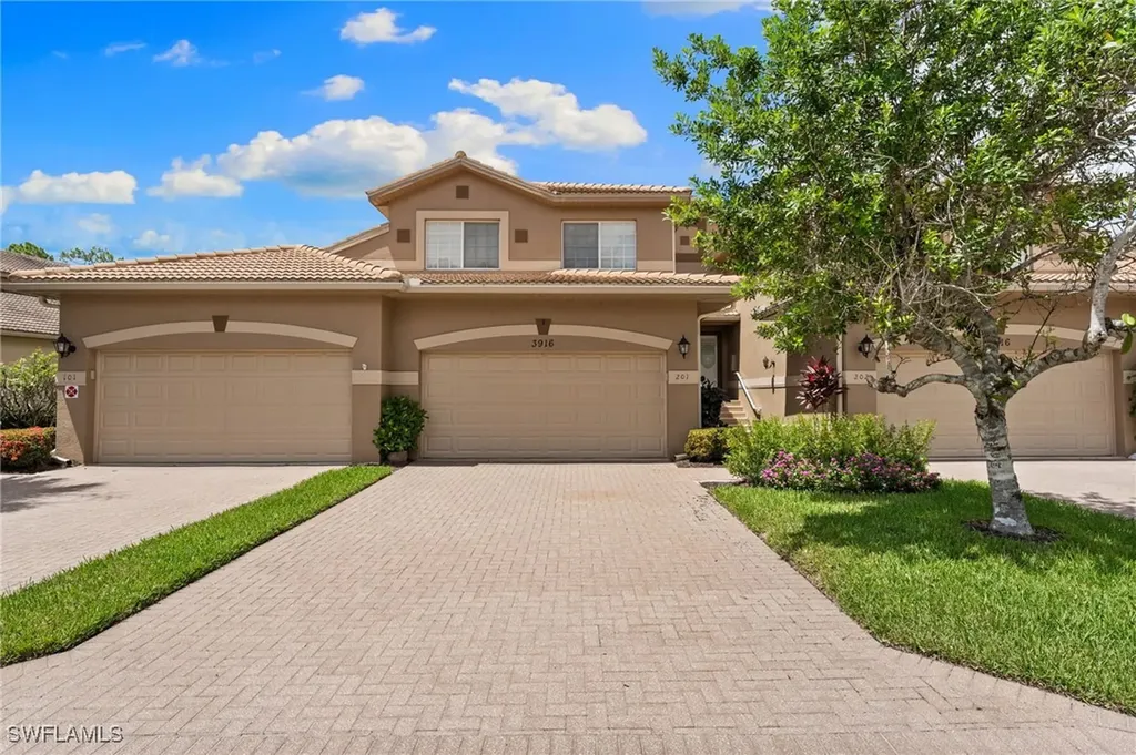 3916 Forest Glen Boulevard Naples FL 34114